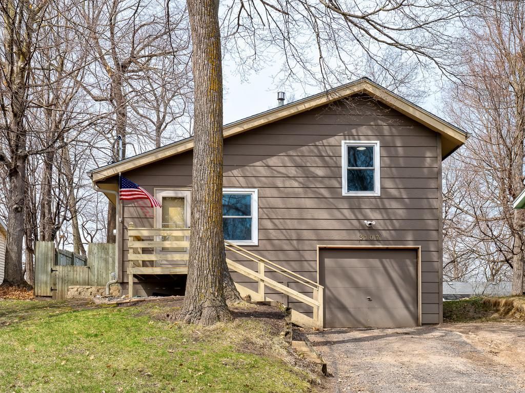 3107 Alexander Lane, Mound, MN 55364