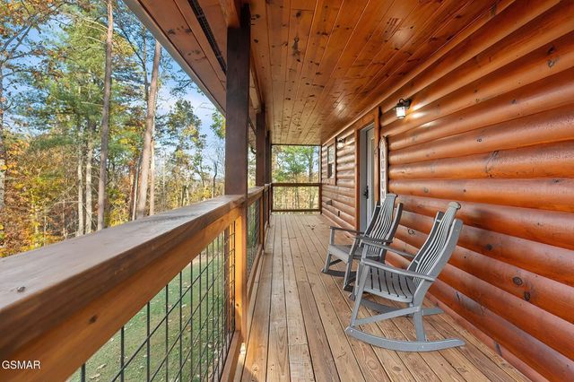 3571 Locust Ridge Road, Sevierville, TN 37876