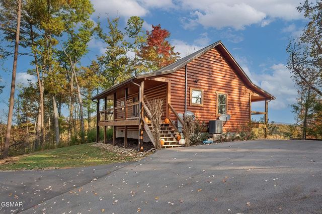 3571 Locust Ridge Road, Sevierville, TN 37876