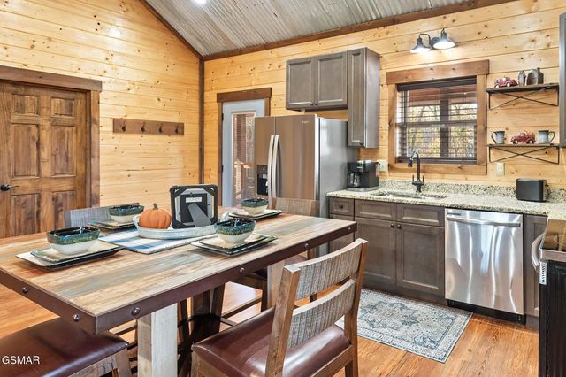 3571 Locust Ridge Road, Sevierville, TN 37876