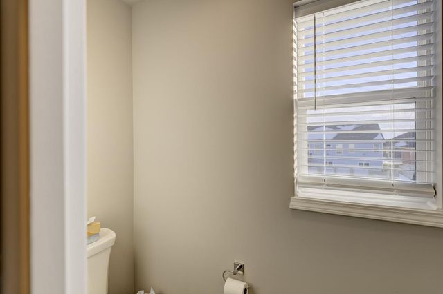 9635 Tawny Acorn Drive, Verona, WI 53593