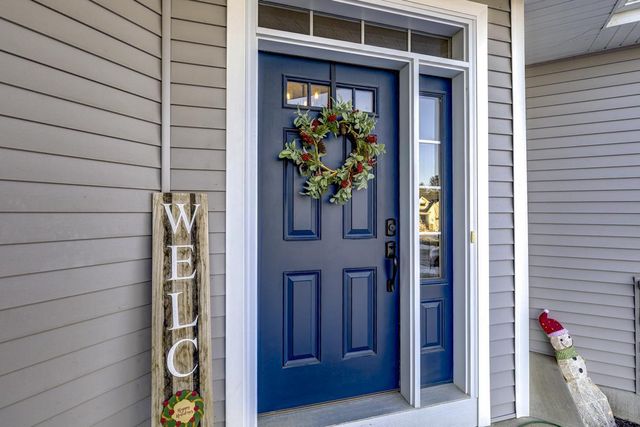 9635 Tawny Acorn Drive, Verona, WI 53593