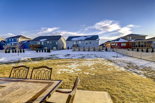 9635 Tawny Acorn Drive, Verona, WI 53593
