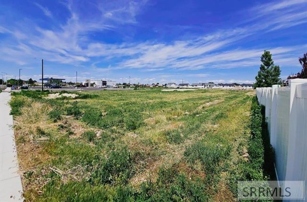 Image 4 of property listing at TBD Chubbuck Road, Chubbuck, ID 83202