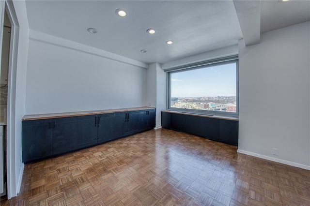 320 Fort Duquesne Blvd 18F, Downtown Pgh, PA 15222