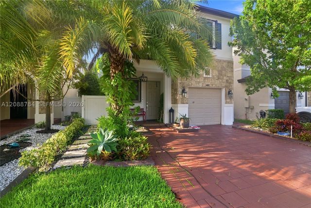 3440 W 110th St, Hialeah, FL 33018