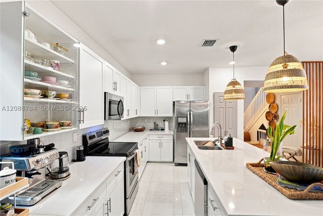 3440 W 110th St, Hialeah, FL 33018