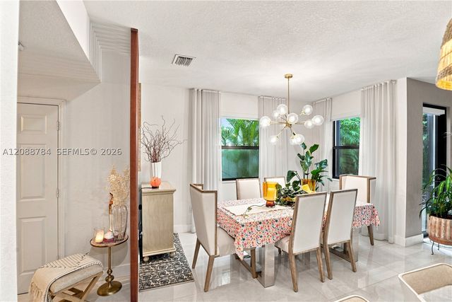 3440 W 110th St, Hialeah, FL 33018