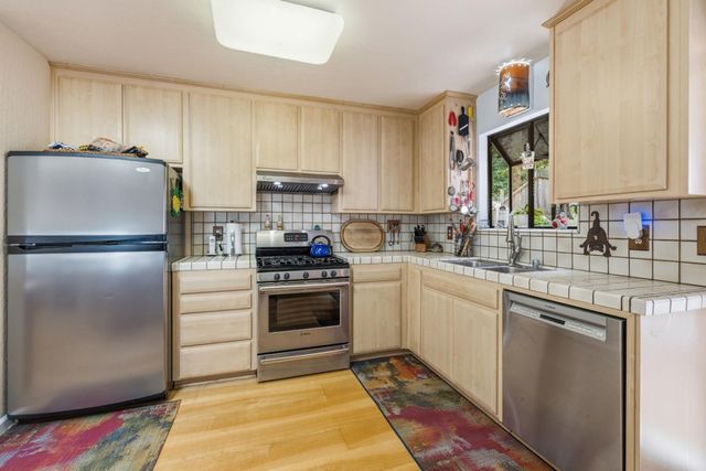 10931 Sequoia Avenue, Felton, CA 95018