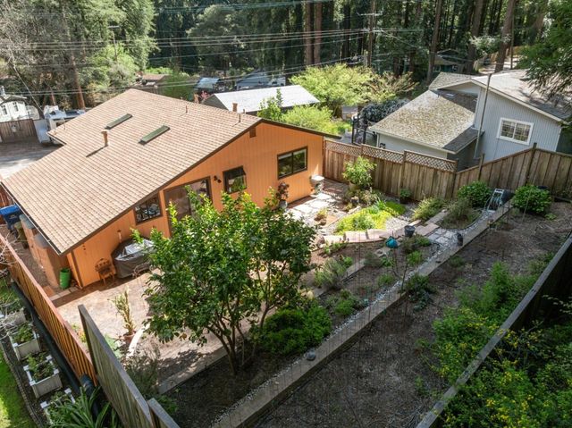 10931 Sequoia Avenue, Felton, CA 95018