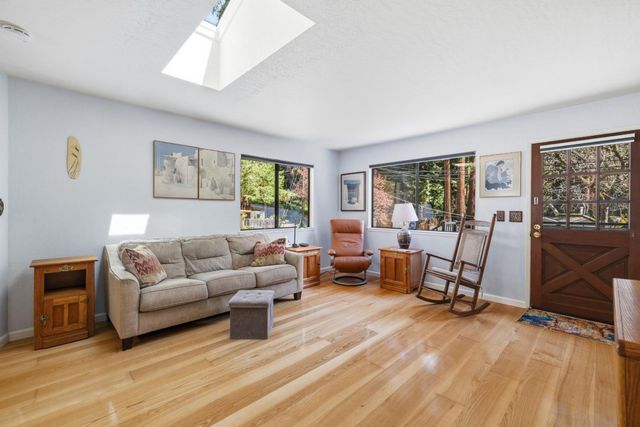 10931 Sequoia Avenue, Felton, CA 95018