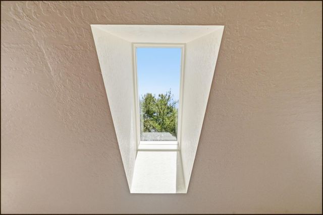 10931 Sequoia Avenue, Felton, CA 95018