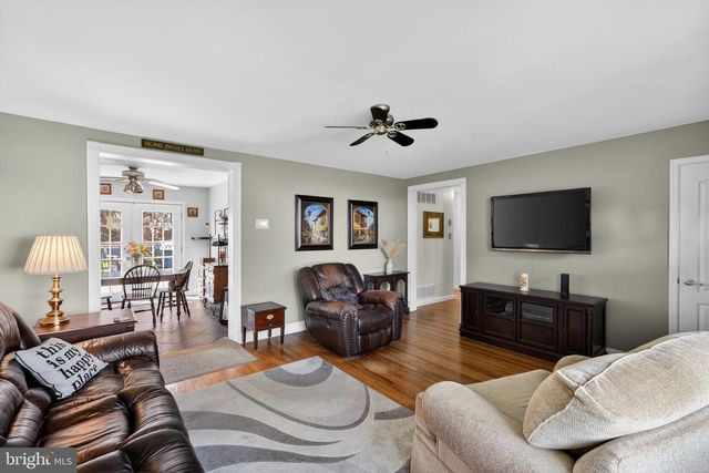 576 CHURCHVILLE LANE, Southampton, PA 18966