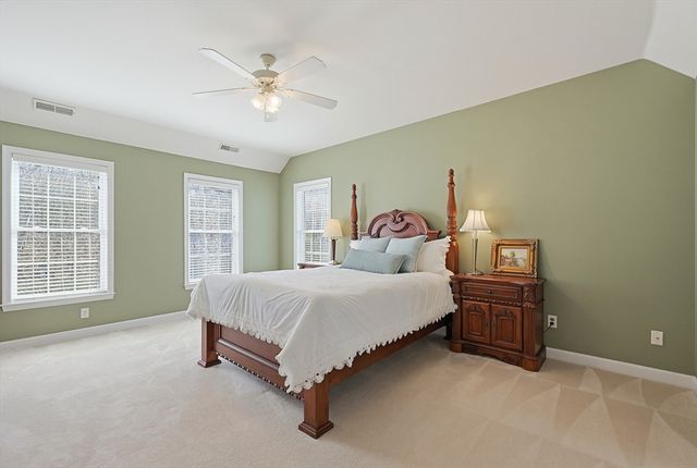 73 Independence Ln, Ashland, MA 01721
