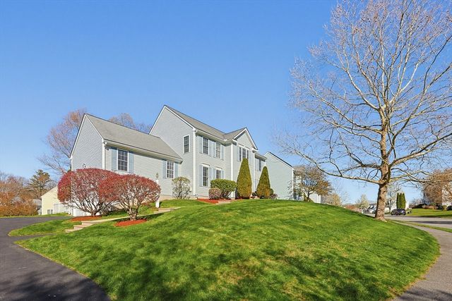 73 Independence Ln, Ashland, MA 01721