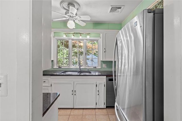 963 Hartford Avenue, Johnston, RI 02919