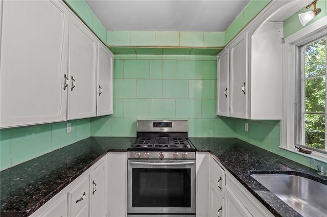 963 Hartford Avenue, Johnston, RI 02919