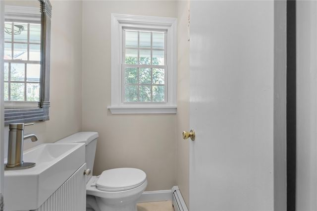 963 Hartford Avenue, Johnston, RI 02919
