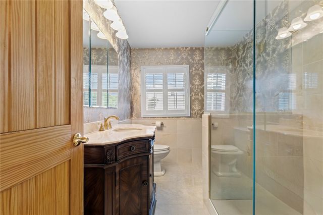 963 Hartford Avenue, Johnston, RI 02919