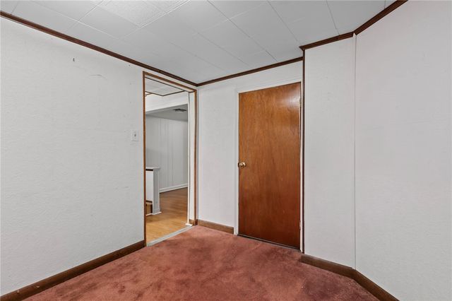 963 Hartford Avenue, Johnston, RI 02919