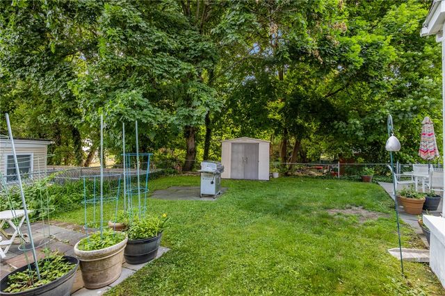 963 Hartford Avenue, Johnston, RI 02919