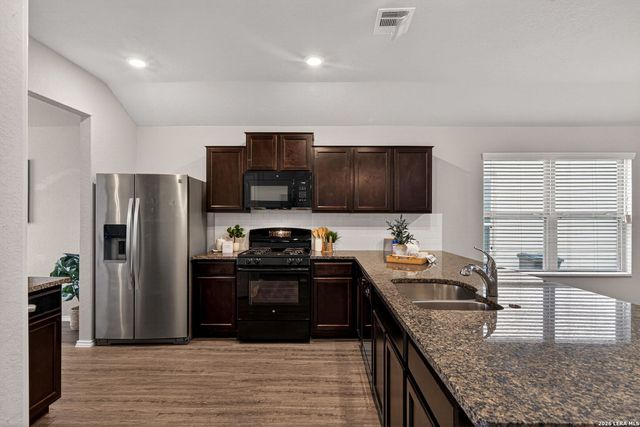 5811 Bridle Bend, San Antonio, TX 78218