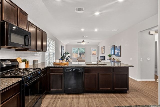 5811 Bridle Bend, San Antonio, TX 78218