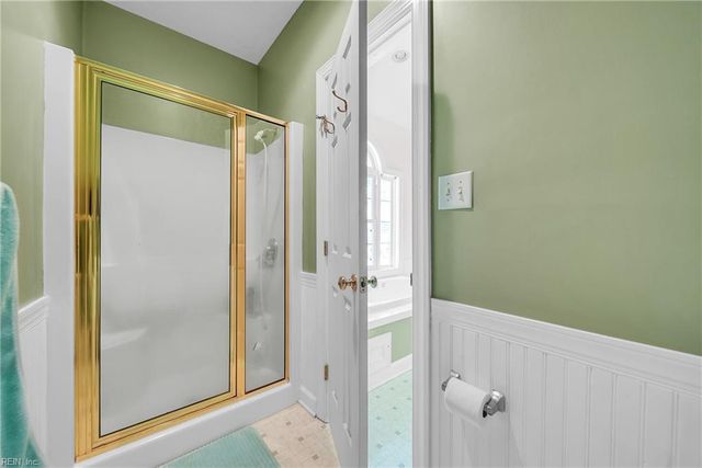 211 Darden DR, Poquoson, VA 23662
