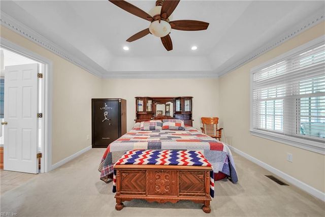 211 Darden DR, Poquoson, VA 23662