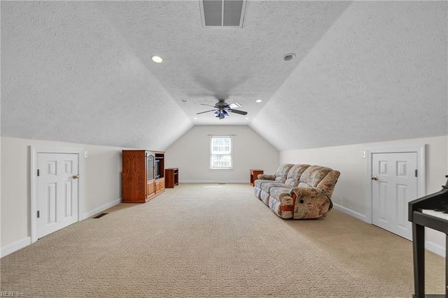 211 Darden DR, Poquoson, VA 23662