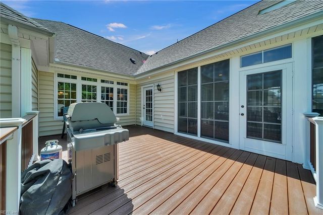 211 Darden DR, Poquoson, VA 23662