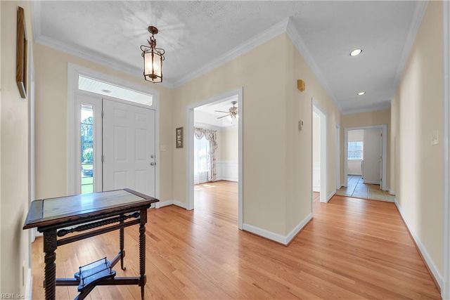 211 Darden DR, Poquoson, VA 23662
