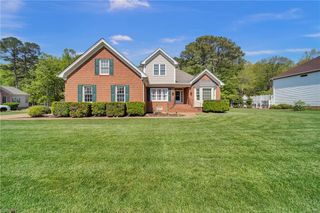 211 Darden DR, Poquoson, VA 23662