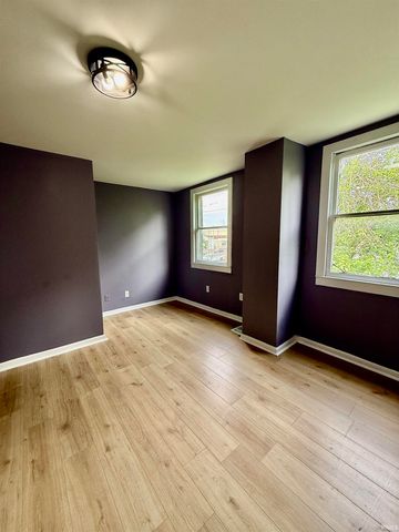 1321 Oakley Street, Evansville, IN 47710