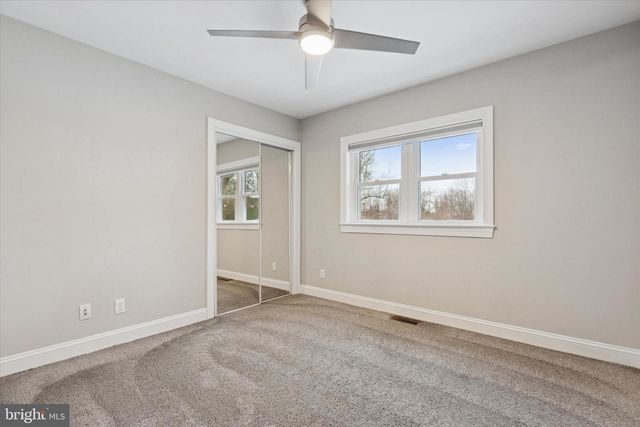 208 CHEYNEY DR, West Chester, PA 19382