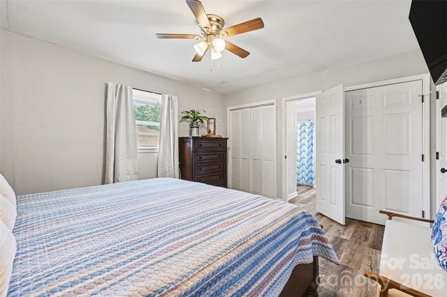 3545 Yorkland Drive, Hickory, NC 28601