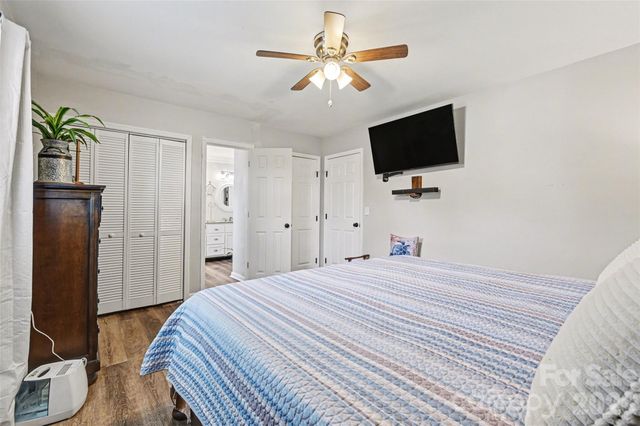 3545 Yorkland Drive, Hickory, NC 28601