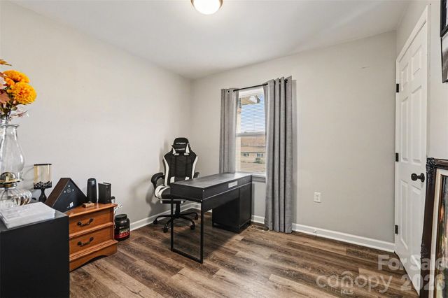 3545 Yorkland Drive, Hickory, NC 28601