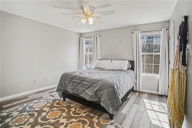 8737 NW 82nd Street, Kansas City, MO 64152