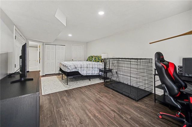 8737 NW 82nd Street, Kansas City, MO 64152