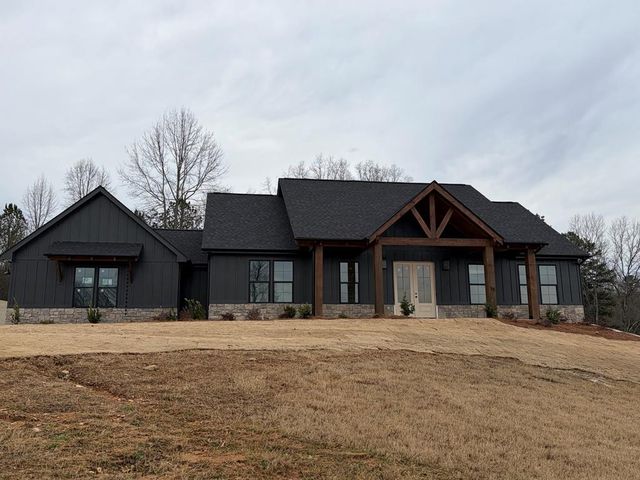 38 Susie Court, Blairsville, GA 30512