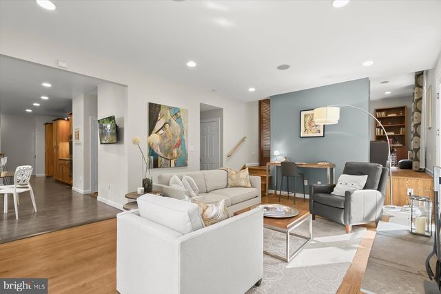 7008 ENDICOTT CT, Bethesda, MD 20817