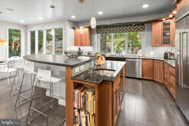 7008 ENDICOTT CT, Bethesda, MD 20817