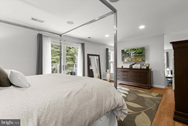 7008 ENDICOTT CT, Bethesda, MD 20817