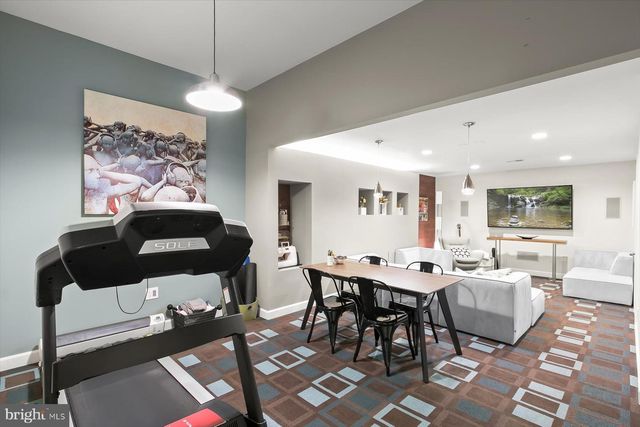 7008 ENDICOTT CT, Bethesda, MD 20817