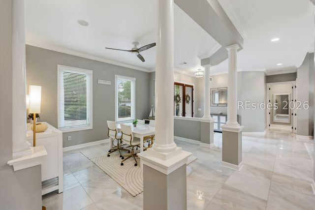 5 Stonewall Cir, Hilton Head Island, SC 29926