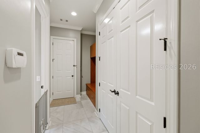5 Stonewall Cir, Hilton Head Island, SC 29926