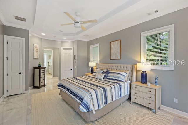 5 Stonewall Cir, Hilton Head Island, SC 29926