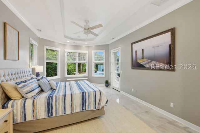 5 Stonewall Cir, Hilton Head Island, SC 29926