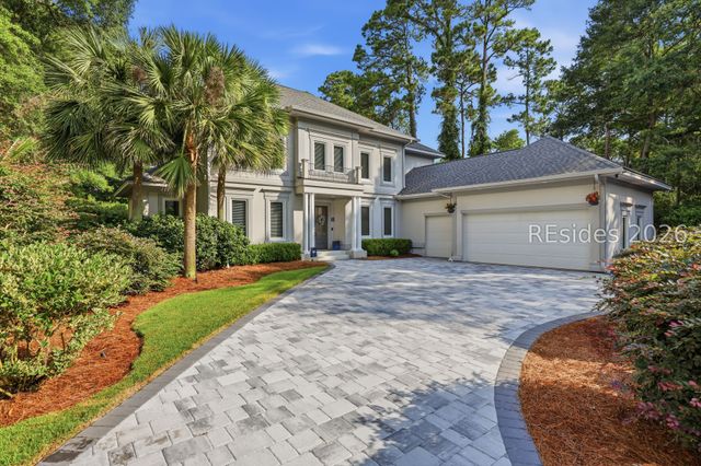 5 Stonewall Cir, Hilton Head Island, SC 29926